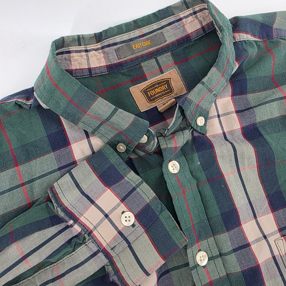 The Foundry‎ Mens XLT Plaid Long Sleeve Button Down Shirt Easy Care Green Navy